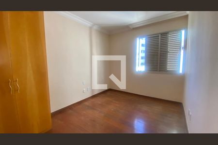 Quarto Suíte de apartamento para alugar com 3 quartos, 80m² em Buritis, Belo Horizonte