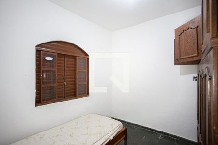 Quarto 2 de casa para alugar com 3 quartos, 360m² em Tupi A, Belo Horizonte