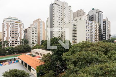 Vista de apartamento à venda com 3 quartos, 145m² em Itaim Bibi, São Paulo