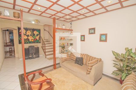 Casa para alugar com 3 quartos, 70m² em Vila Antonieta, São Paulo