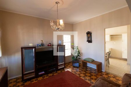 Salas de casa para alugar com 4 quartos, 250m² em Jardim Eulina, Campinas