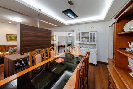 Sala de apartamento à venda com 4 quartos, 150m² em Serra, Belo Horizonte