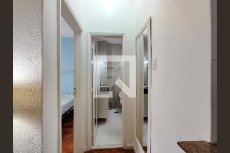 Corredor de apartamento para alugar com 2 quartos, 42m² em Vila Isabel, Rio de Janeiro