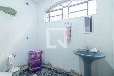 Lavabo de casa à venda com 3 quartos, 150m² em Jardim Marek, Santo André