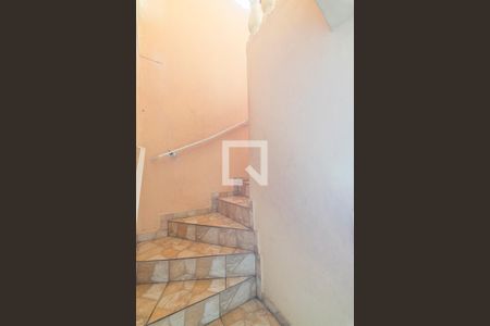 Escada de casa à venda com 3 quartos, 150m² em Jardim Marek, Santo André