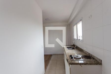 Sala e Cozinha de apartamento para alugar com 1 quarto, 31m² em Bangú, Santo André