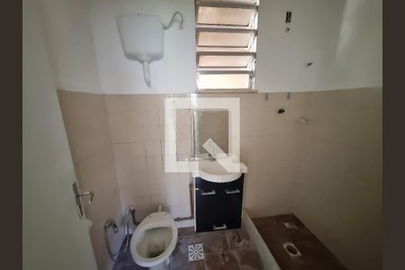 Banheiro de casa à venda com 2 quartos, 50m² em Quintino Bocaiúva, Rio de Janeiro