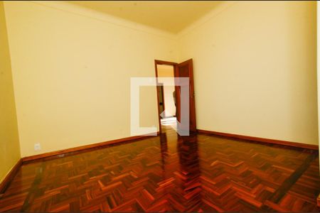 Quarto1 de casa para alugar com 3 quartos, 334m² em Concórdia, Belo Horizonte