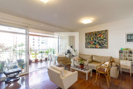 Sala de Estar de apartamento à venda com 4 quartos, 220m² em Perdizes, São Paulo
