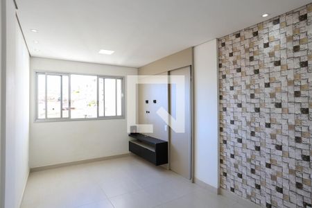Sala de apartamento para alugar com 2 quartos, 57m² em Santa Efigênia, Belo Horizonte
