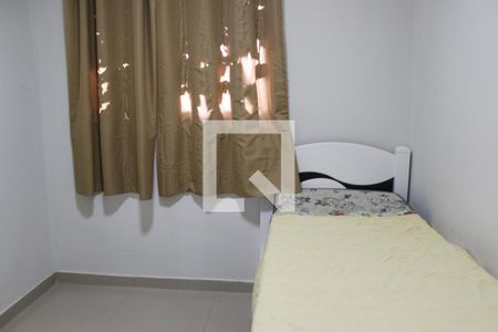 Quarto 2 de apartamento para alugar com 2 quartos, 45m² em Jardim Vitoria, Belo Horizonte