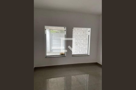 Foto 03 de casa à venda com 3 quartos, 172m² em Vila Invernada, São Paulo