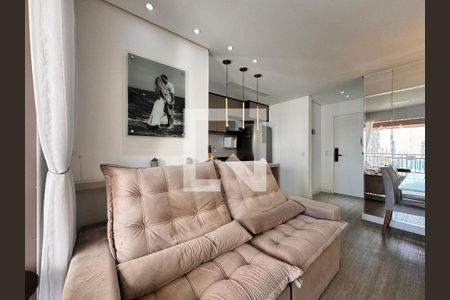 Sala de apartamento à venda com 2 quartos, 61m² em Vila Apiaí, Santo André