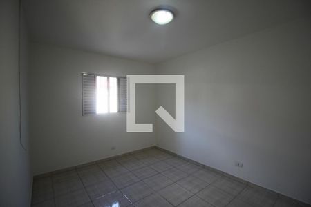 Quarto 2 de casa para alugar com 4 quartos, 105m² em Vila Friburgo, São Paulo