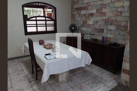 Casa à venda com 3 quartos, 360m² em Alípio de Melo, Belo Horizonte