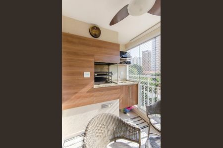 Varanda  de apartamento para alugar com 3 quartos, 75m² em Perdizes, São Paulo