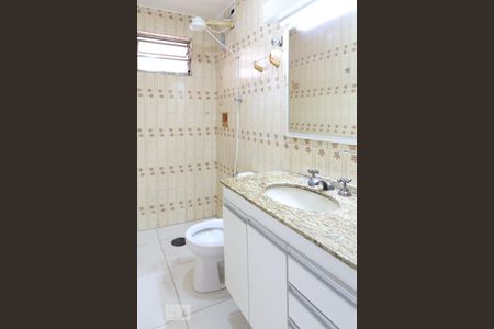 Banheiro 2 de casa para alugar com 2 quartos, 70m² em Parque Vitória, São Paulo