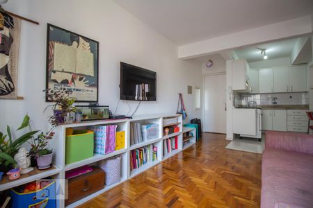 Sala de estar de apartamento para alugar com 2 quartos, 53m² em Perdizes, São Paulo