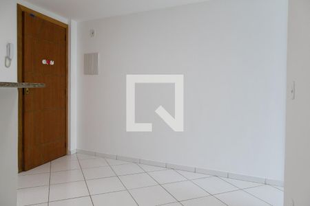 Sala de apartamento para alugar com 1 quarto, 39m² em Recreio dos Bandeirantes, Rio de Janeiro