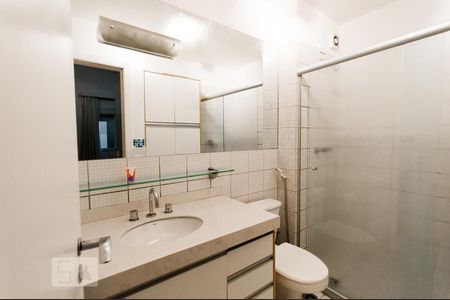 Banheiro de apartamento à venda com 1 quarto, 75m² em Bela Vista, São Paulo