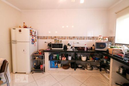 Cozinha  de casa para alugar com 3 quartos, 338m² em Parque Industriário, Santo André