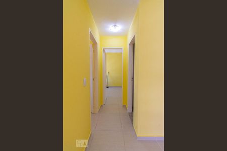 Corredor de apartamento para alugar com 2 quartos, 60m² em Freguesia (jacarepaguá), Rio de Janeiro