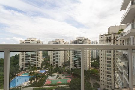 Varanda de apartamento para alugar com 1 quarto, 73m² em Barra da Tijuca, Rio de Janeiro