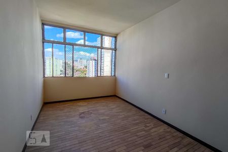 Quarto 2 de apartamento à venda com 4 quartos, 150m² em Centro, Belo Horizonte