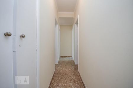 Corredor de apartamento para alugar com 3 quartos, 126m² em Bela Vista, São Paulo