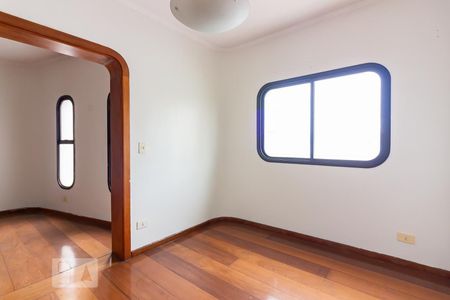 Sala de Estar de apartamento para alugar com 4 quartos, 125m² em Centro, Osasco
