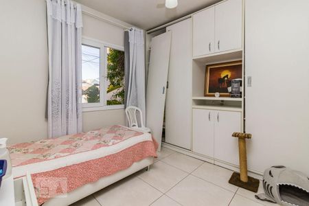 Dormitório2 de casa para alugar com 3 quartos, 268m² em Vila Nova, Porto Alegre