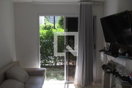 Sala de apartamento à venda com 2 quartos, 60m² em Jacarepaguá, Rio de Janeiro