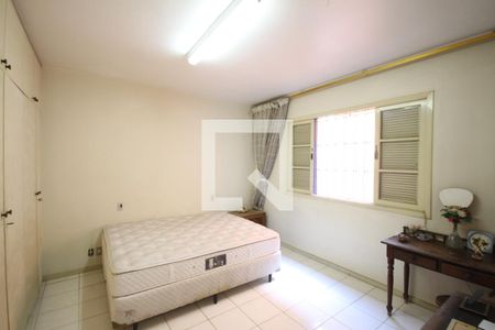 Quarto 1 de casa para alugar com 3 quartos, 457m² em Cambuci, São Paulo
