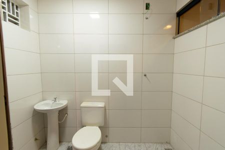 Banheiro da suíte 1 de apartamento para alugar com 2 quartos, 100m² em Riacho Fundo Ii, Brasília