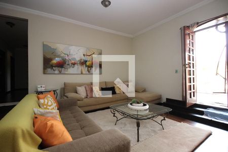 Sala de casa para alugar com 3 quartos, 350m² em Taguatinga Sul (taguatinga), Brasília