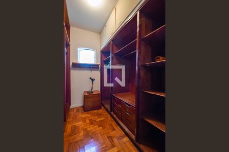 Suíte - Closet de apartamento à venda com 2 quartos, 100m² em Jardim Paulista, São Paulo