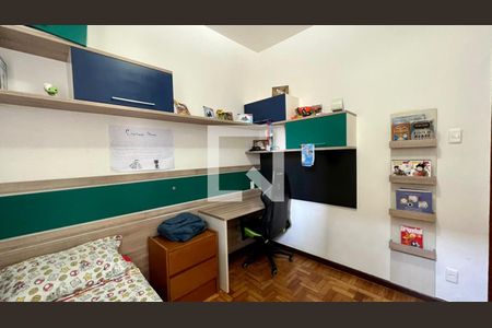 Quarto 2 de apartamento à venda com 4 quartos, 105m² em Santo Antônio, Belo Horizonte