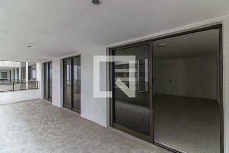 Varanda de apartamento para alugar com 2 quartos, 134m² em Barra da Tijuca, Rio de Janeiro