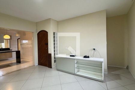 Sala de casa para alugar com 2 quartos, 180m² em Vila Nova, Barueri