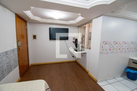 Sala de apartamento para alugar com 1 quarto, 49m² em Riacho Fundo , Brasília