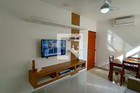 sala de apartamento à venda com 2 quartos, 54m² em Pechincha, Rio de Janeiro