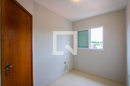 Quarto 2 de apartamento para alugar com 2 quartos, 70m² em Jardim Monções, Santo André