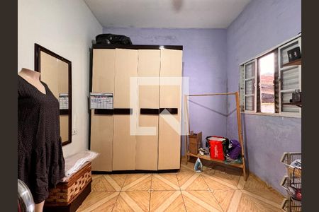Quarto 1 de casa à venda com 4 quartos, 216m² em Utinga, Santo André
