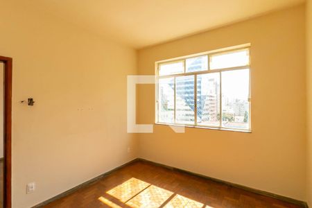 Apartamento à venda com 4 quartos, 190m² em Santo Antônio, Belo Horizonte
