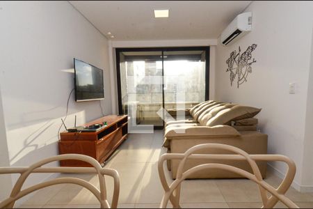 Sala de estar de apartamento para alugar com 2 quartos, 73m² em Lourdes, Belo Horizonte