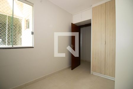 Quarto 1 de apartamento para alugar com 2 quartos, 48m² em Setor Habitacional Vicente Pires, Brasília