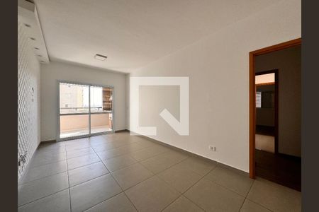 Sala de apartamento à venda com 2 quartos, 82m² em Campestre, Santo André