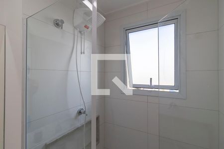 Banheiro de apartamento para alugar com 1 quarto, 42m² em Vila Itapura, Campinas