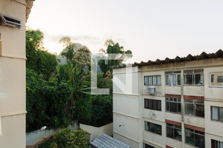 Vista  de apartamento para alugar com 2 quartos, 78m² em Jacarepaguá, Rio de Janeiro